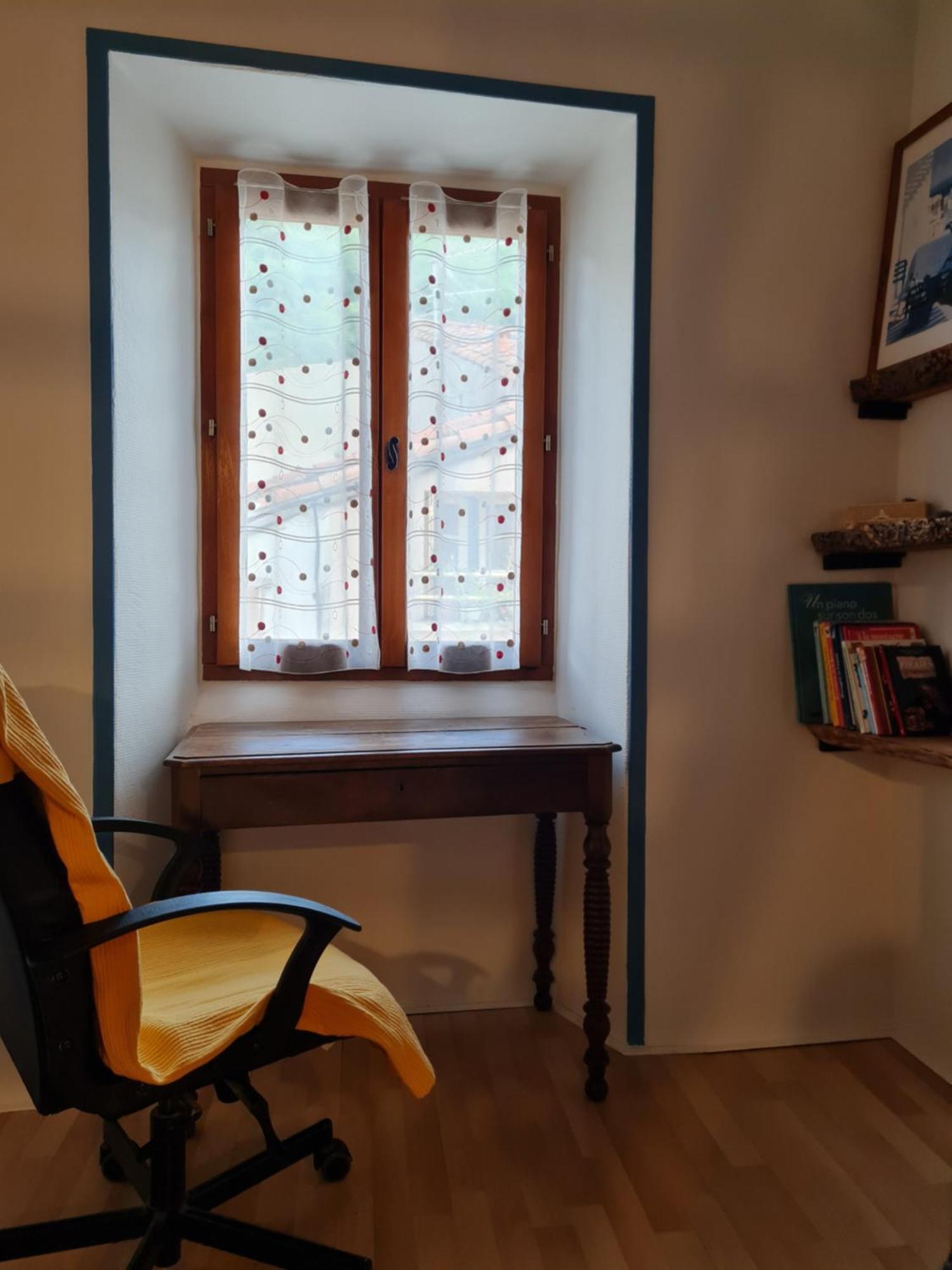 La Maison-Frite, Pour Un Sejour Insolite A Foix ! Ngoại thất bức ảnh